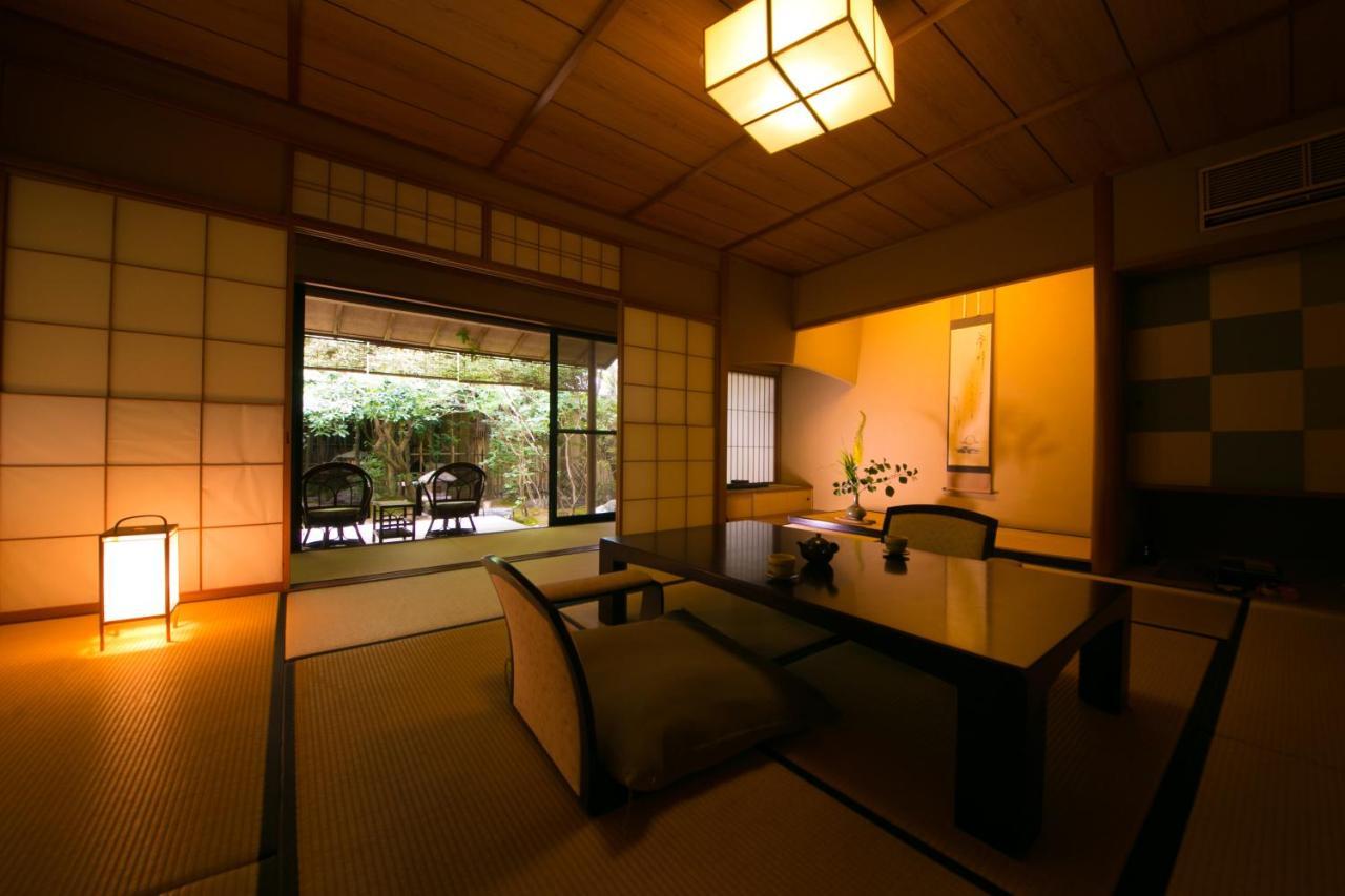 Hotel Yakakutei Kirishima Exterior foto